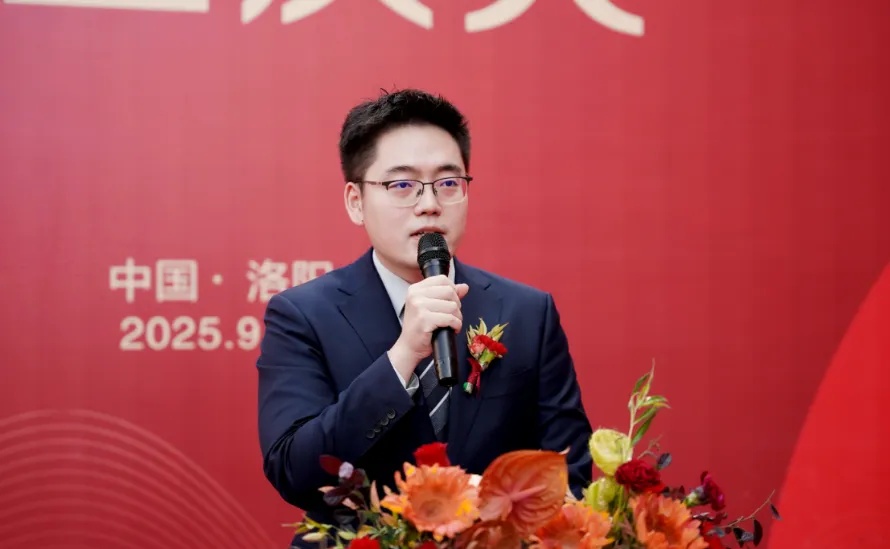 1760089829592973.jpg 640 (1).jpg